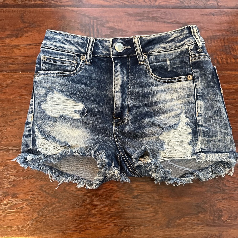 American Eagle Outfitters Frayed Distressed Denim Shorts - Blue